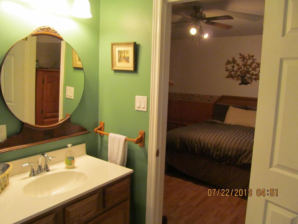 Twin Pines Bed And Breakfast Peterborough Cameră foto